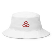 Sombrero de pescador blanco con calavera urbana informal