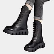 Schwarze Schnür-Schneestiefel