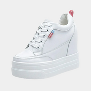 Bequeme Weiße Plateau-Sneaker