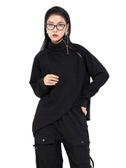 Camiseta de cuello alto negra para mujer