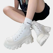 Weiße Plateau-Sneaker mit Sternen