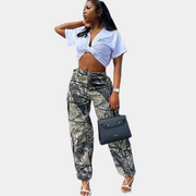 Pantalones cargo de camuflaje para mujer
