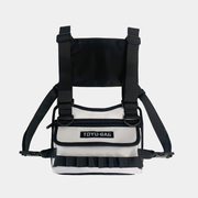 Bolso de pecho blanco