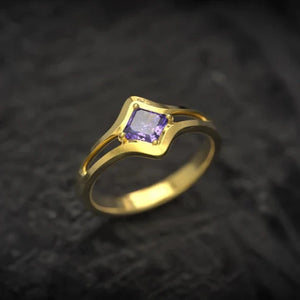 Gold Engagement Rings For Women