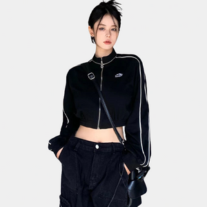 Crop sweater techwear