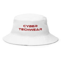 Biały bucket hat w ulicznym looku