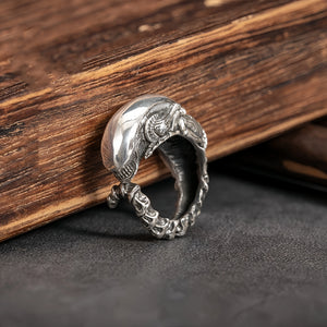Alien Xenomorph Gothic Ring — photo 1