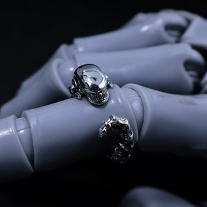 Alien Xenomorph Gothic Ring — photo 4