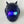 Casco Cyberpunk con texto animado con pequeños cuernos negros, corazones de píxeles rosas y verdes en la pantalla
