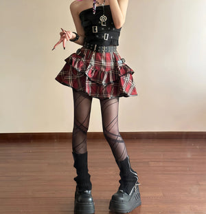 Black Cargo Skirt Outfit