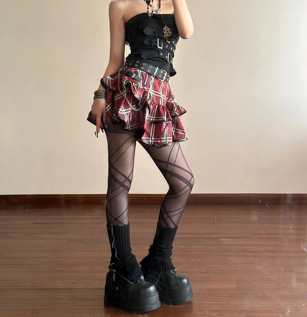 Black Cargo Skirt Outfit