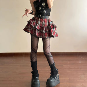 Black Cargo Skirt Outfit