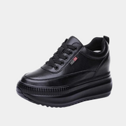 Schwarze Plateau-Sneaker aus PU Leder für Damen