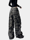 Pantalon cargo camouflage ample