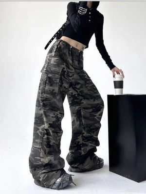 Camo cargo pants baggy