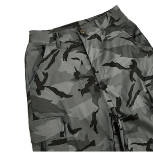 Camo cargo pants high waisted