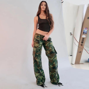 Camo Cargo Pants Low-waisted