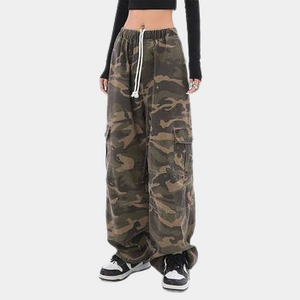 Camo cargo pants style