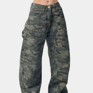 Camo low rise cargo pants