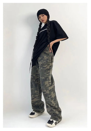 Camo low rise cargo pants