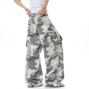 Camouflage Cargo Y2K Jeans