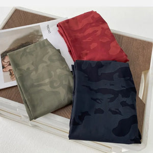 Pantalon cargo camouflage slim