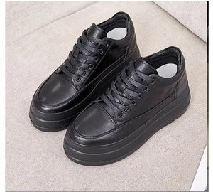 Casual Leisure Black Platform Sneakers