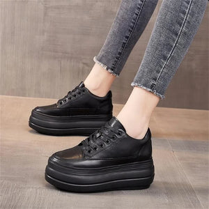 Casual Leisure Black Platform Sneakers