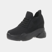 Schwarze Mesh-Plateau-Sneaker im Casual-Look