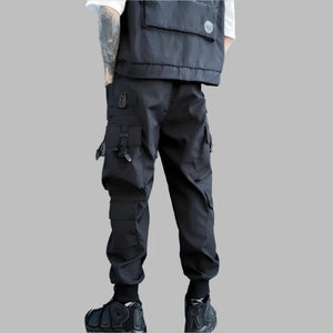 Pantalones negros con puños