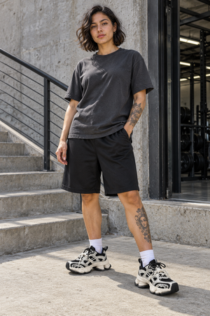 Czarno-białe masywne sneakersy