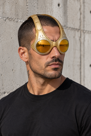 Cyberpunk-briller med alien-goggles
