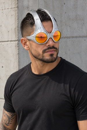 Cyberpunk-briller med alien-goggles