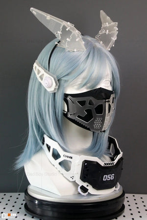 Cyberpunk Mechanical Wing Headband — women mechanical cyberpunk hair accessory