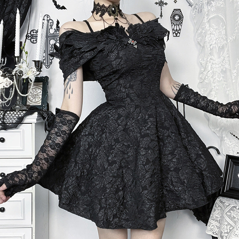 gothic christmas dress Red Velvet | Victorian Embroidered Party Gown Product FeaturesWomens Plaid Print Waist Dress Main Material gothic christmas outfits - TikTok