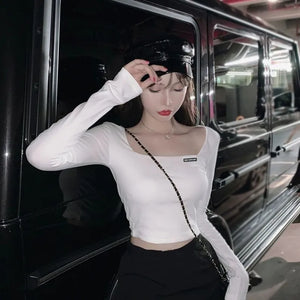 Long sleeve black crop top