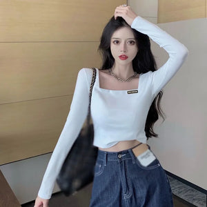 Long sleeve black crop top