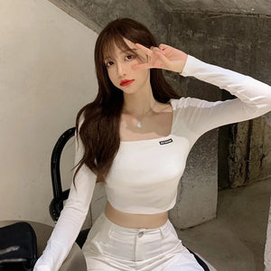 Long sleeve black crop top