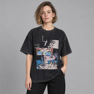 Loose Y2K Shirt Men Oversize – worn by a woman