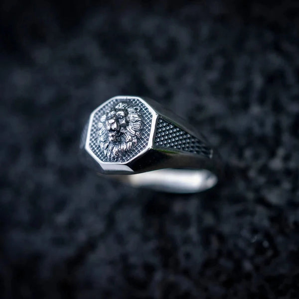 Mens Silver Lion Ring