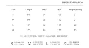 Pantalones cargo negros con múltiples bolsillos