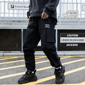 Pantalon noir à plusieurs fermetures éclair