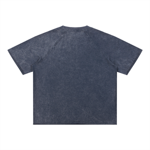 Ryggen på den marineblå t-shirt med mineralvask lagt fladt, ensfarvet ryg med diagonale raglansyninger