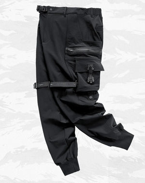 Paratrooper cargo pants techwear, back view with rear pocket detail
