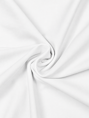 Tricou performance ușor alb CYBER pentru bărbați, detaliu cădere a materialului