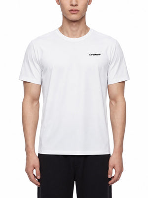 Tricou alb bărbătesc CYBER, ușor, de performanță, văzut din față, pe model