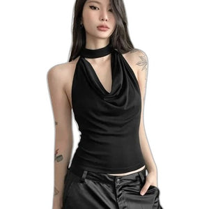Crop top negro liso sin mangas - vista del producto sobre fondo blanco
