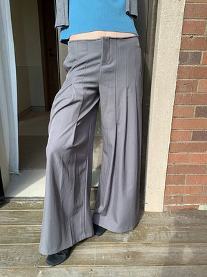 Pleated Baggy Pants