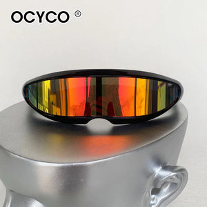 Polarized UV400 techwear glasses in green, blue or red