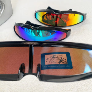 Polarized UV400 techwear glasses in green, blue or red